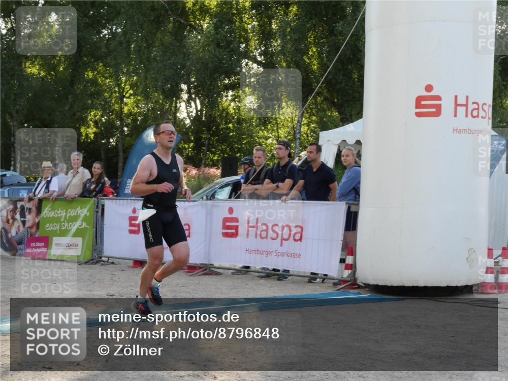 07.09.2025 - 19. Norderstedt Triathlon Zöllner http://msf.ph/oto/8796848 07.09.2025 17:21:06 Ziel 893 meine-sportfotos.de