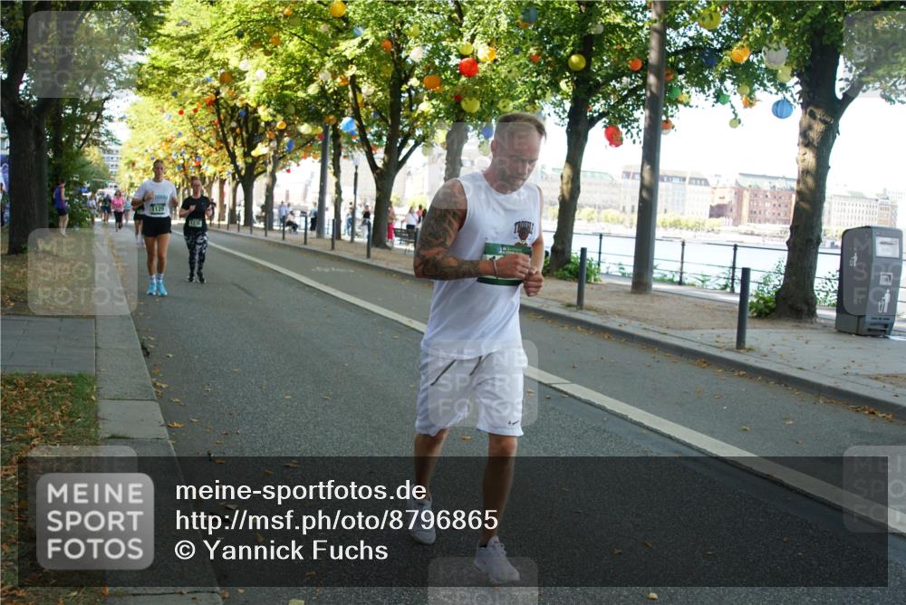 07.09.2025 - BARMER Alsterlauf Yannick Fuchs http://msf.ph/oto/8796865 07.09.2025 11:44:55 Laufen 1129, 1230 meine-sportfotos.de