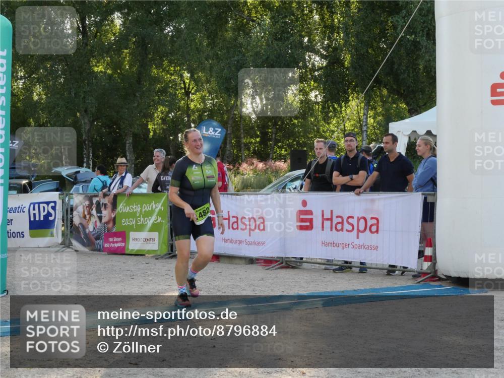 07.09.2025 - 19. Norderstedt Triathlon Zöllner http://msf.ph/oto/8796884 07.09.2025 17:22:25 Ziel 1482 meine-sportfotos.de