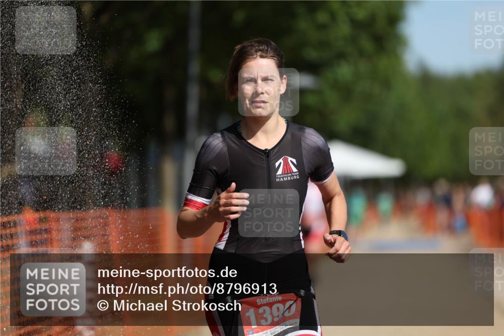 07.09.2025 - 19. Norderstedt Triathlon Michael Strokosch http://msf.ph/oto/8796913 07.09.2025 11:55:49 Laufen 1236, 1390 meine-sportfotos.de