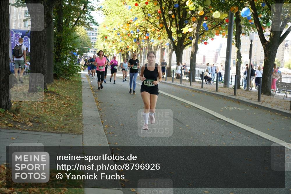 07.09.2025 - BARMER Alsterlauf Yannick Fuchs http://msf.ph/oto/8796926 07.09.2025 11:45:00 Laufen 8067, 1273, 8371 meine-sportfotos.de