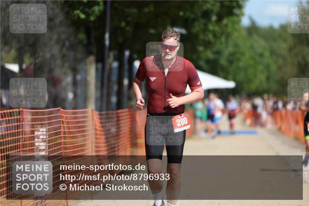 07.09.2025 - 19. Norderstedt Triathlon Michael Strokosch http://msf.ph/oto/8796933 07.09.2025 12:20:59 Laufen 280, 1258, 1368 meine-sportfotos.de