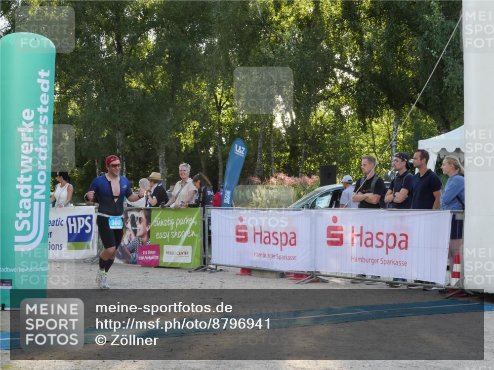 07.09.2025 - 19. Norderstedt Triathlon Zöllner http://msf.ph/oto/8796941 07.09.2025 17:23:52 Ziel 380 meine-sportfotos.de
