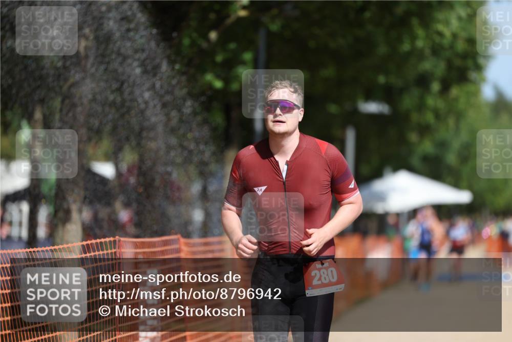 07.09.2025 - 19. Norderstedt Triathlon Michael Strokosch http://msf.ph/oto/8796942 07.09.2025 12:21:01 Laufen 280, 1258, 1368 meine-sportfotos.de
