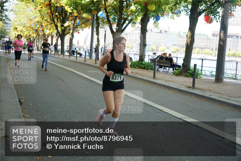 07.09.2025 - BARMER Alsterlauf Yannick Fuchs http://msf.ph/oto/8796945 07.09.2025 11:45:02 Laufen 1277, 8371 meine-sportfotos.de