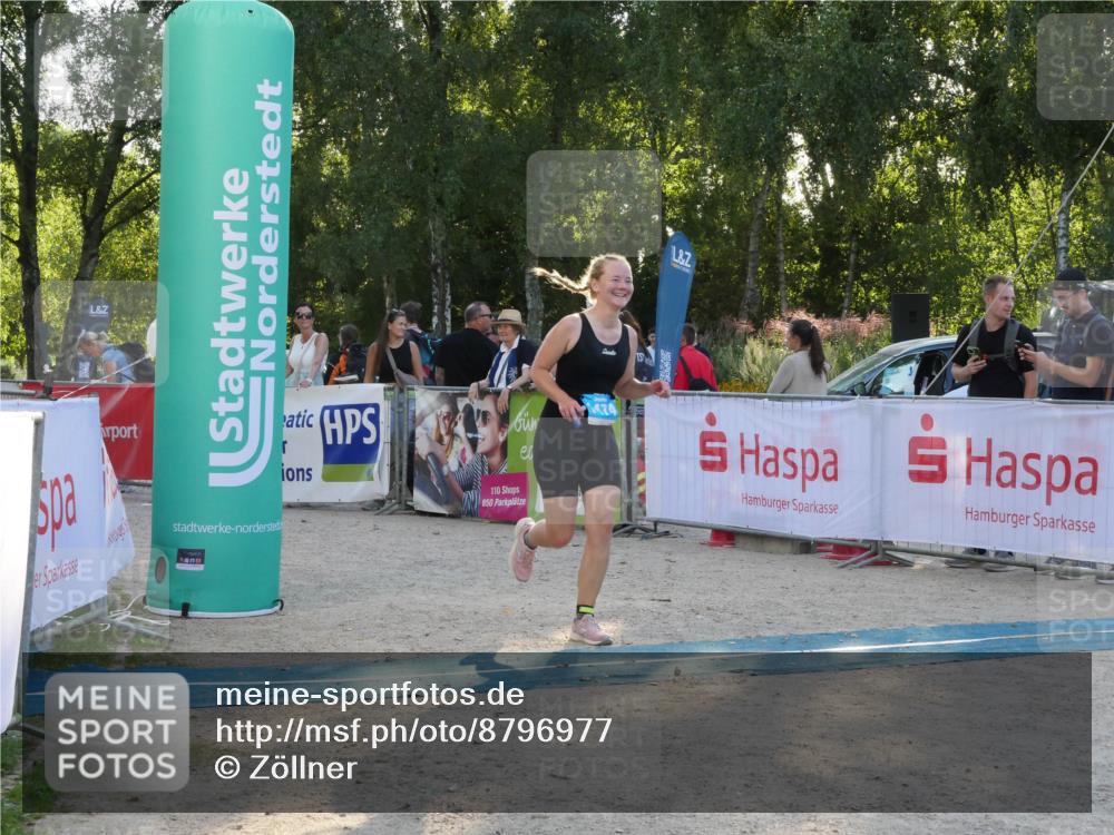 07.09.2025 - 19. Norderstedt Triathlon Zöllner http://msf.ph/oto/8796977 07.09.2025 17:24:15 Ziel 1474 meine-sportfotos.de