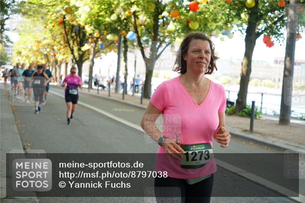 07.09.2025 - BARMER Alsterlauf Yannick Fuchs http://msf.ph/oto/8797038 07.09.2025 11:45:08 Laufen 36, 1273 meine-sportfotos.de