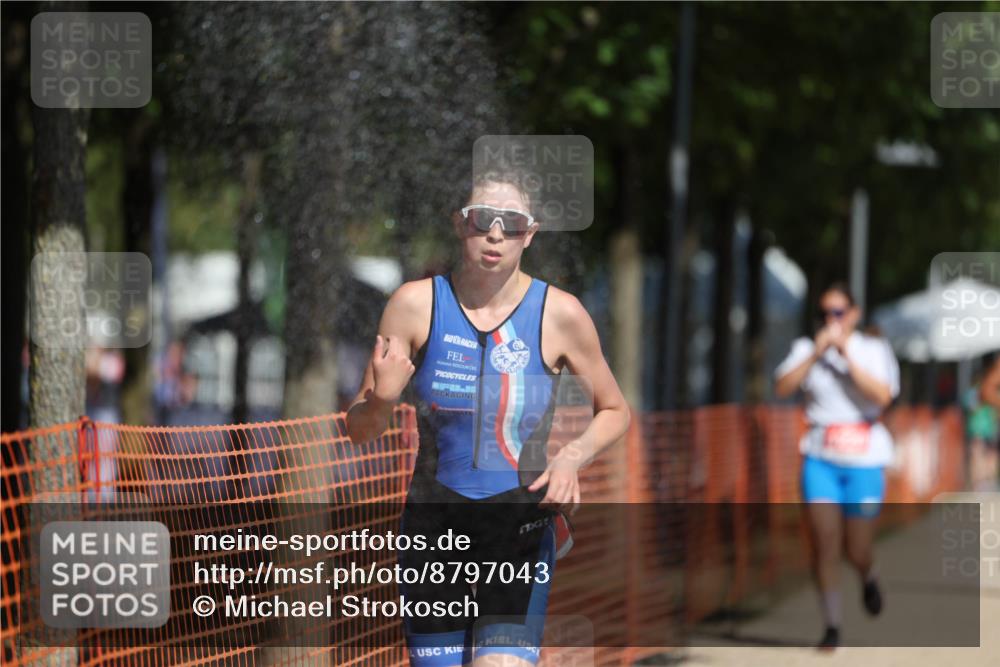 07.09.2025 - 19. Norderstedt Triathlon Michael Strokosch http://msf.ph/oto/8797043 07.09.2025 12:21:11 Laufen 168, 1220 meine-sportfotos.de