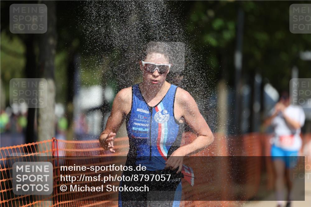 07.09.2025 - 19. Norderstedt Triathlon Michael Strokosch http://msf.ph/oto/8797057 07.09.2025 12:21:12 Laufen 168, 845, 1220 meine-sportfotos.de