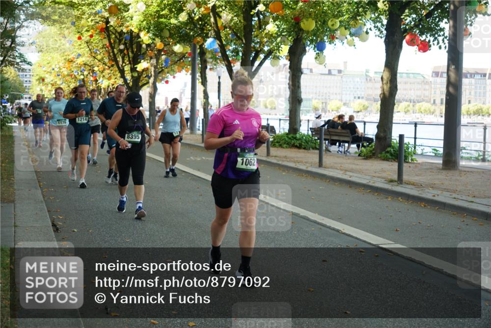07.09.2025 - BARMER Alsterlauf Yannick Fuchs http://msf.ph/oto/8797092 07.09.2025 11:45:11 Laufen 1179, 1214, 8395, 1062 meine-sportfotos.de