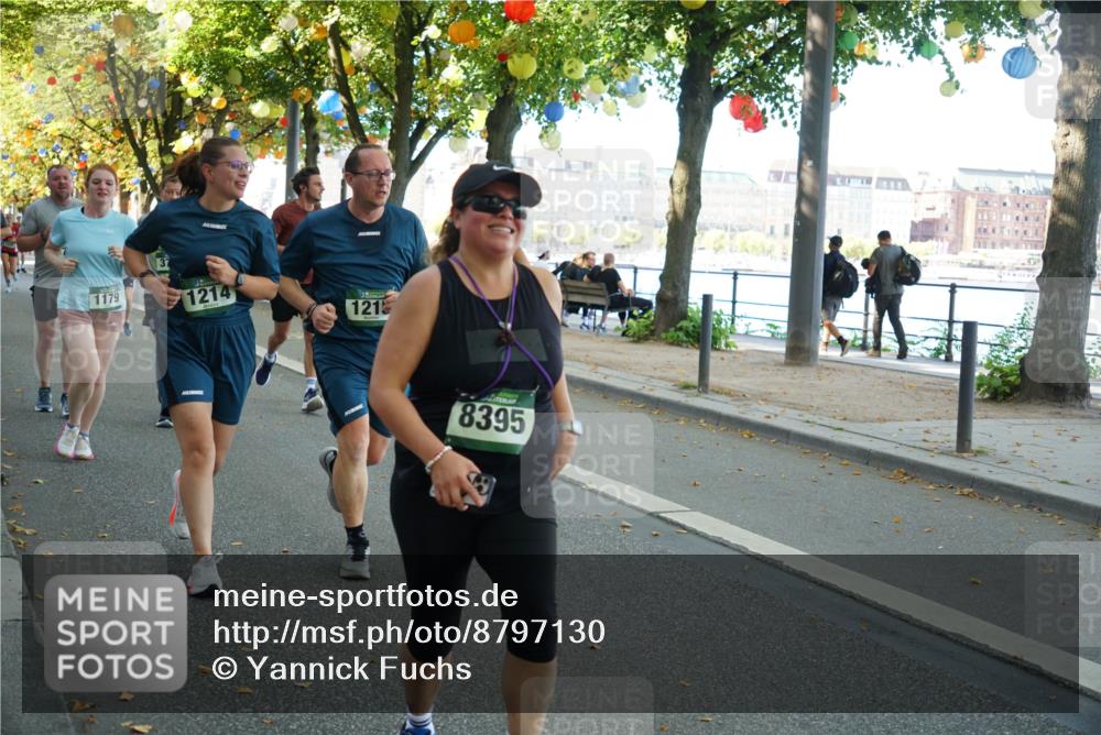 07.09.2025 - BARMER Alsterlauf Yannick Fuchs http://msf.ph/oto/8797130 07.09.2025 11:45:14 Laufen 1179, 1214, 121, 8395 meine-sportfotos.de