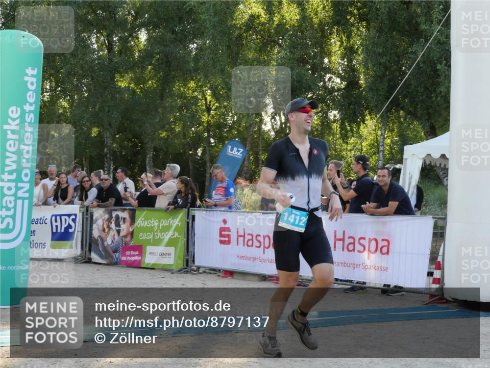 07.09.2025 - 19. Norderstedt Triathlon Zöllner http://msf.ph/oto/8797137 07.09.2025 17:28:55 Ziel 1412 meine-sportfotos.de
