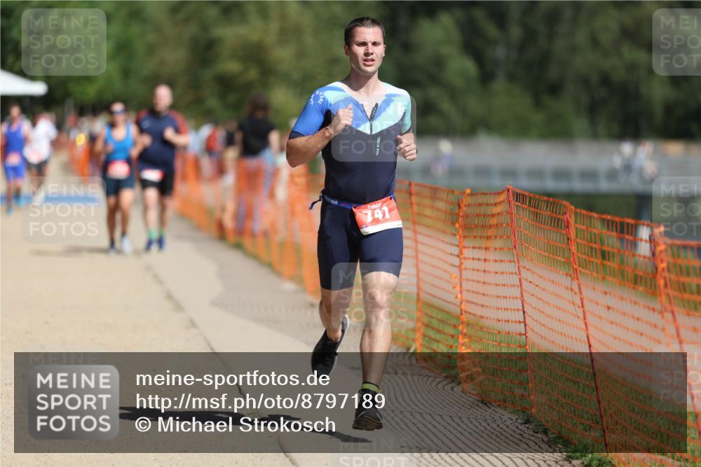 07.09.2025 - 19. Norderstedt Triathlon Michael Strokosch http://msf.ph/oto/8797189 07.09.2025 12:21:38 Laufen 741, 1363 meine-sportfotos.de