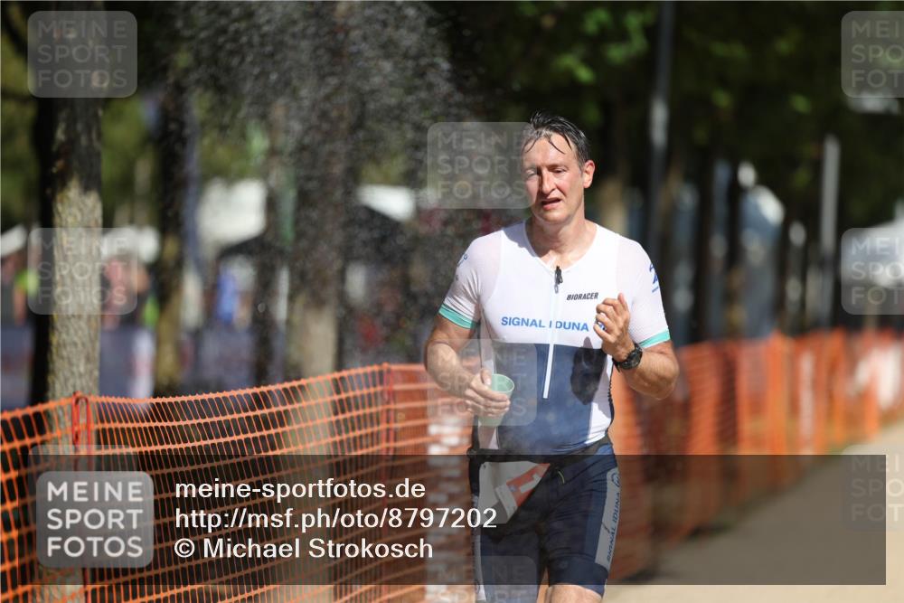 07.09.2025 - 19. Norderstedt Triathlon Michael Strokosch http://msf.ph/oto/8797202 07.09.2025 12:21:40 Laufen 741, 1363 meine-sportfotos.de