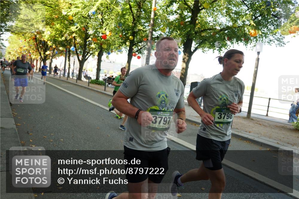 07.09.2025 - BARMER Alsterlauf Yannick Fuchs http://msf.ph/oto/8797222 07.09.2025 11:45:17 Laufen 1244, 36, 3797, 3798 meine-sportfotos.de