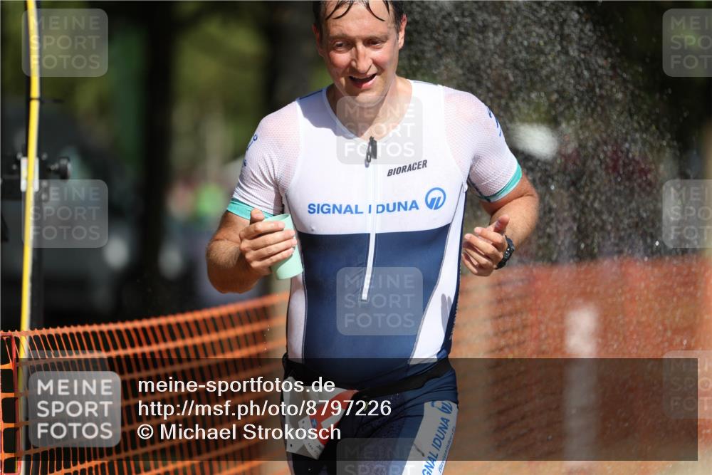 07.09.2025 - 19. Norderstedt Triathlon Michael Strokosch http://msf.ph/oto/8797226 07.09.2025 12:21:41 Laufen 190, 741, 1267, 1363 meine-sportfotos.de