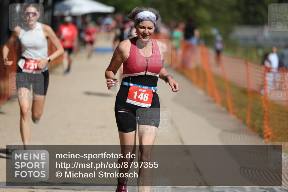 07.09.2025 - 19. Norderstedt Triathlon Michael Strokosch http://msf.ph/oto/8797355 07.09.2025 12:22:20 Laufen 146, 731, 1272 meine-sportfotos.de