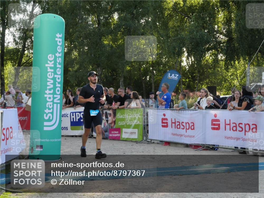 07.09.2025 - 19. Norderstedt Triathlon Zöllner http://msf.ph/oto/8797367 07.09.2025 17:31:37 Ziel 384 meine-sportfotos.de