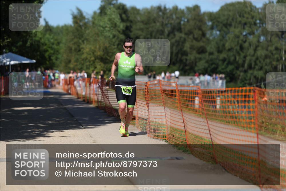 07.09.2025 - 19. Norderstedt Triathlon Michael Strokosch http://msf.ph/oto/8797373 07.09.2025 14:42:46 Laufen 1006 meine-sportfotos.de