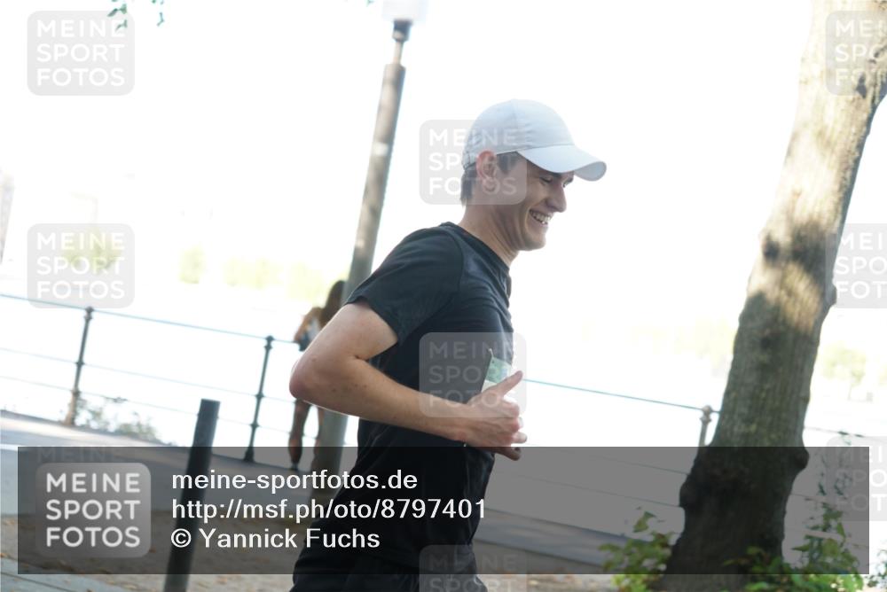 07.09.2025 - BARMER Alsterlauf Yannick Fuchs http://msf.ph/oto/8797401 07.09.2025 11:45:27 Laufen  meine-sportfotos.de