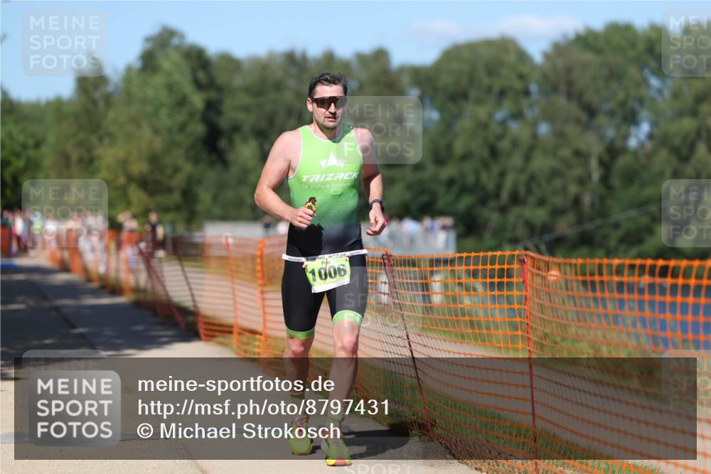 07.09.2025 - 19. Norderstedt Triathlon Michael Strokosch http://msf.ph/oto/8797431 07.09.2025 14:42:48 Laufen 1006 meine-sportfotos.de
