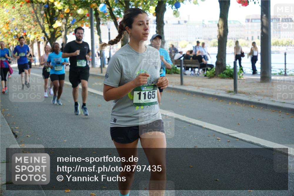 07.09.2025 - BARMER Alsterlauf Yannick Fuchs http://msf.ph/oto/8797435 07.09.2025 11:45:28 Laufen 1025, 36, 1237, 10, 136, 1165 meine-sportfotos.de