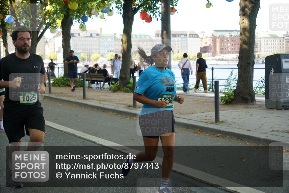 07.09.2025 - BARMER Alsterlauf Yannick Fuchs http://msf.ph/oto/8797443 07.09.2025 11:45:30 Laufen 189, 1025, 5, 236 meine-sportfotos.de