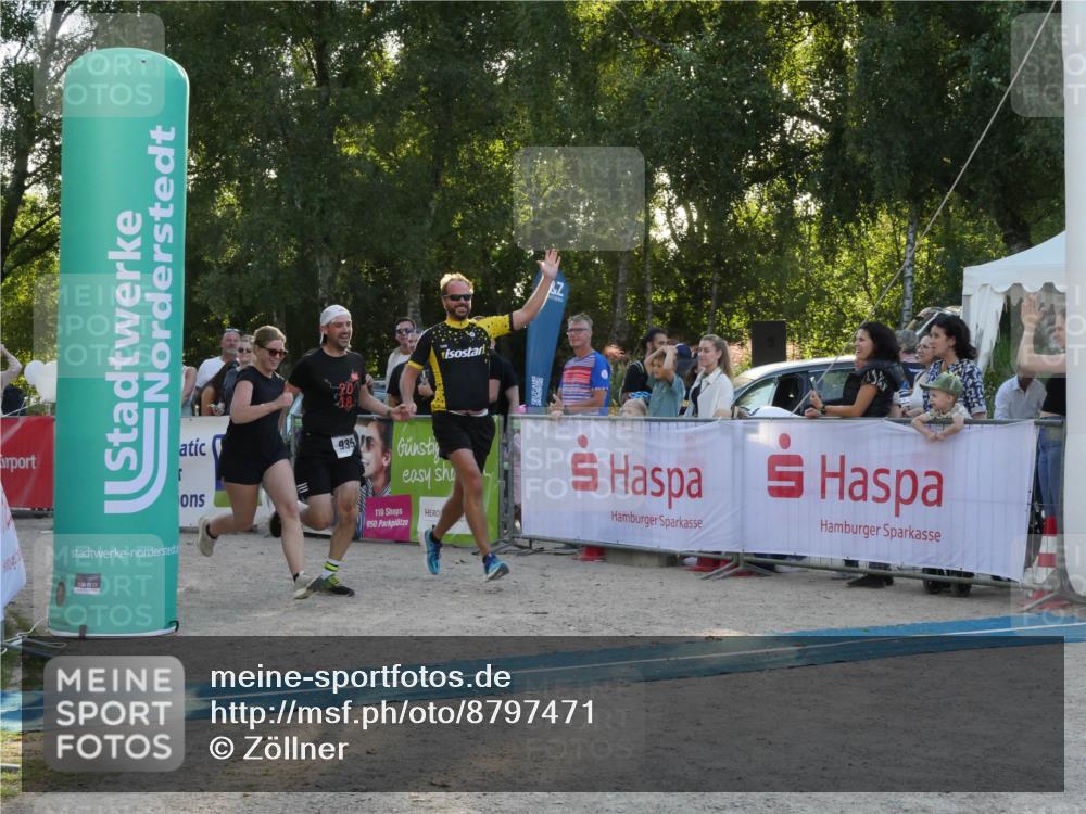 07.09.2025 - 19. Norderstedt Triathlon Zöllner http://msf.ph/oto/8797471 07.09.2025 17:32:28 Ziel 935 meine-sportfotos.de