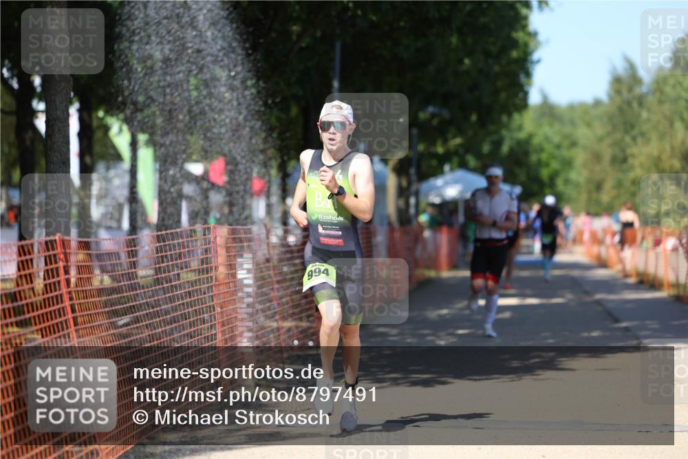 07.09.2025 - 19. Norderstedt Triathlon Michael Strokosch http://msf.ph/oto/8797491 07.09.2025 14:43:27 Laufen 422, 994, 1467 meine-sportfotos.de