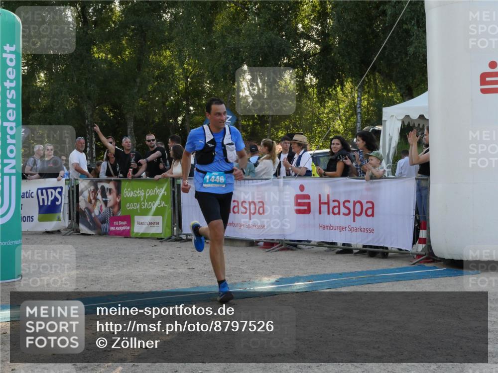 07.09.2025 - 19. Norderstedt Triathlon Zöllner http://msf.ph/oto/8797526 07.09.2025 17:33:29 Ziel 1446 meine-sportfotos.de
