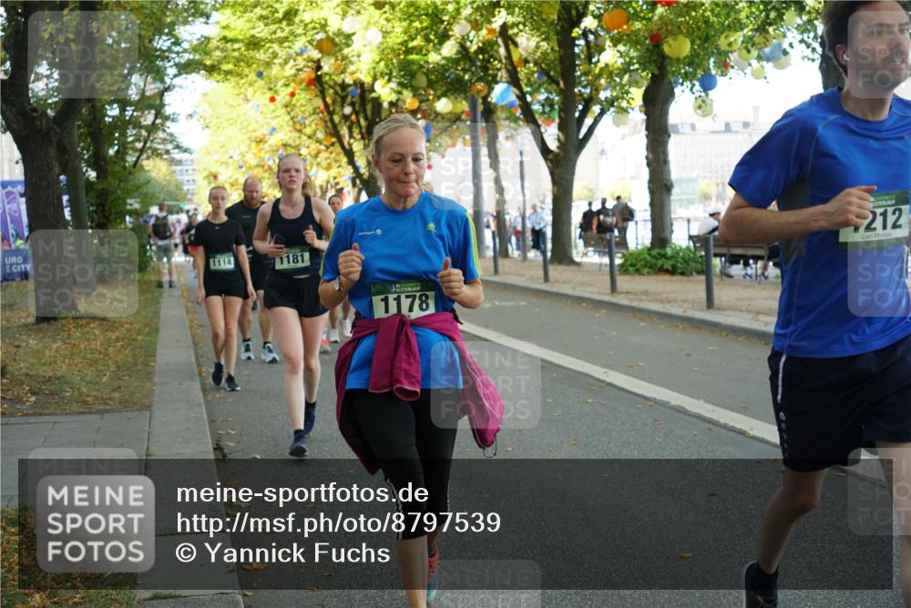 07.09.2025 - BARMER Alsterlauf Yannick Fuchs http://msf.ph/oto/8797539 07.09.2025 11:45:33 Laufen 1114, 1181, 16, 1178, 212 meine-sportfotos.de