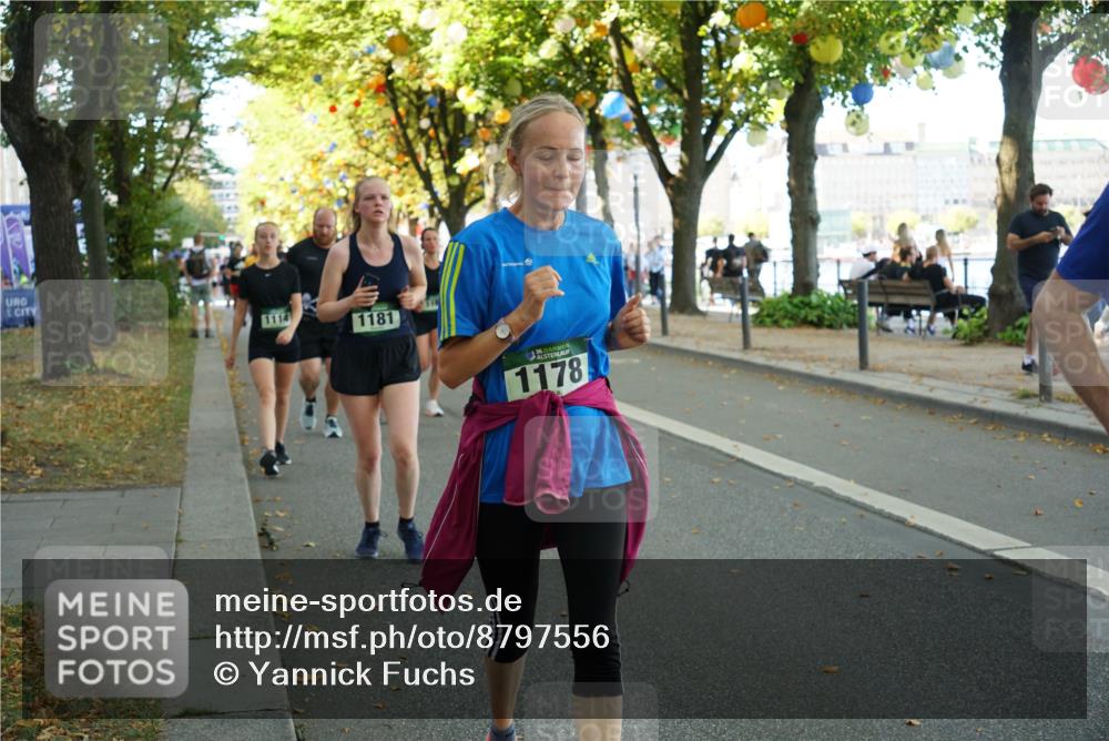 07.09.2025 - BARMER Alsterlauf Yannick Fuchs http://msf.ph/oto/8797556 07.09.2025 11:45:33 Laufen 1114, 1181, 1178 meine-sportfotos.de