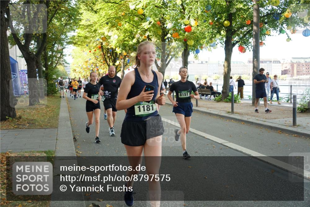 07.09.2025 - BARMER Alsterlauf Yannick Fuchs http://msf.ph/oto/8797575 07.09.2025 11:45:35 Laufen 1114, 1181, 8151 meine-sportfotos.de