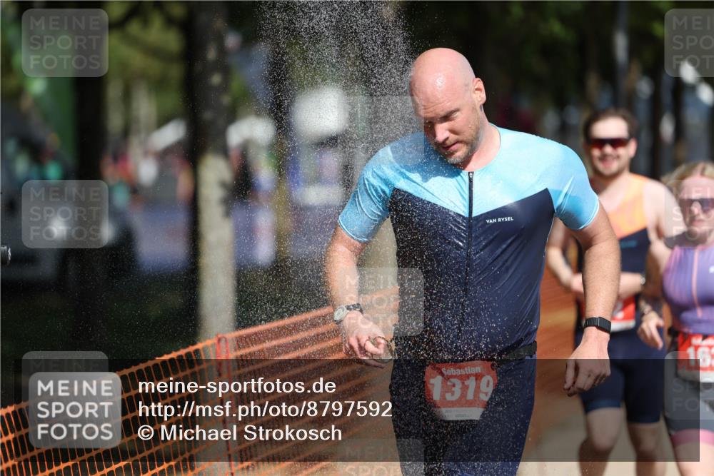 07.09.2025 - 19. Norderstedt Triathlon Michael Strokosch http://msf.ph/oto/8797592 07.09.2025 12:22:57 Laufen 162, 163, 164, 1233, 1319 meine-sportfotos.de