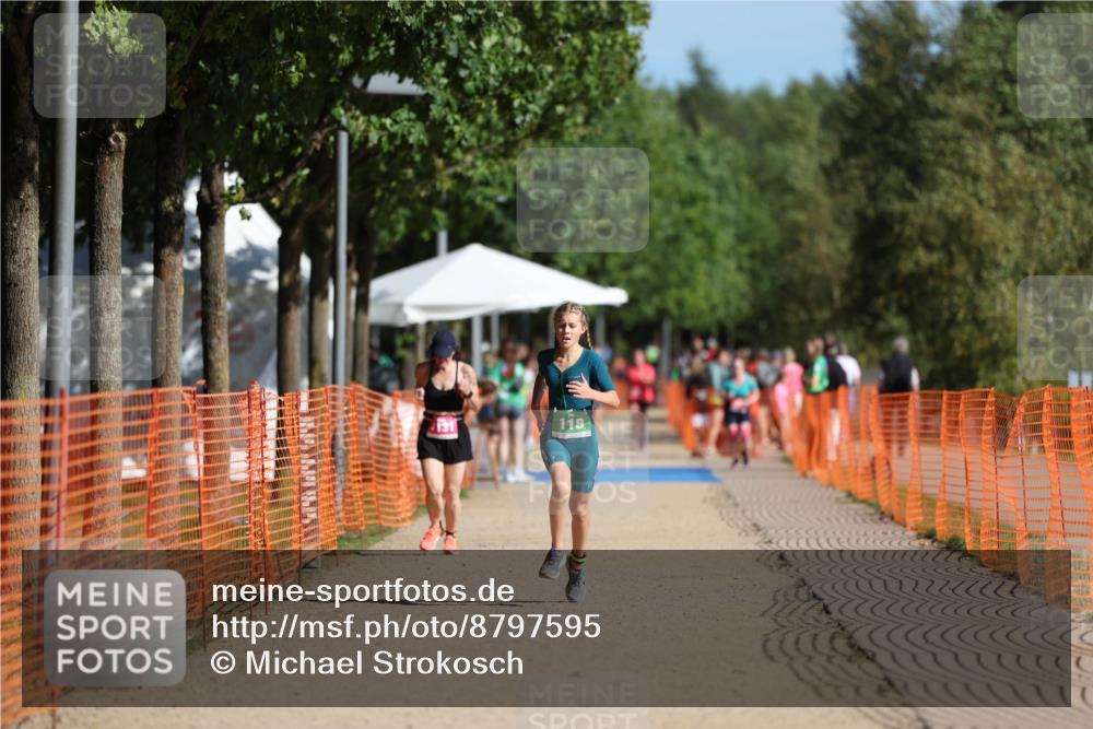 07.09.2025 - 19. Norderstedt Triathlon Michael Strokosch http://msf.ph/oto/8797595 07.09.2025 10:53:59 Laufen 93, 118 meine-sportfotos.de