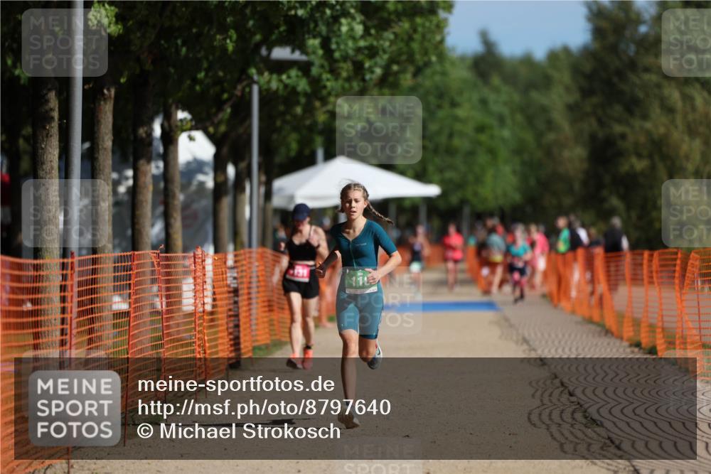 07.09.2025 - 19. Norderstedt Triathlon Michael Strokosch http://msf.ph/oto/8797640 07.09.2025 10:54:01 Laufen 93, 118 meine-sportfotos.de