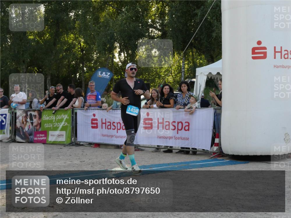 07.09.2025 - 19. Norderstedt Triathlon Zöllner http://msf.ph/oto/8797650 07.09.2025 17:35:05 Ziel 1458 meine-sportfotos.de