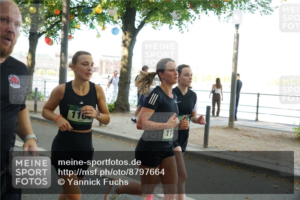 07.09.2025 - BARMER Alsterlauf Yannick Fuchs http://msf.ph/oto/8797664 07.09.2025 11:45:38 Laufen 110, 118 meine-sportfotos.de