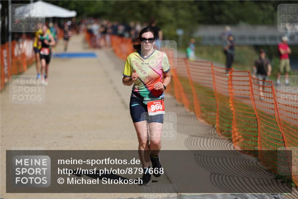 07.09.2025 - 19. Norderstedt Triathlon Michael Strokosch http://msf.ph/oto/8797668 07.09.2025 12:23:13 Laufen 148, 860 meine-sportfotos.de