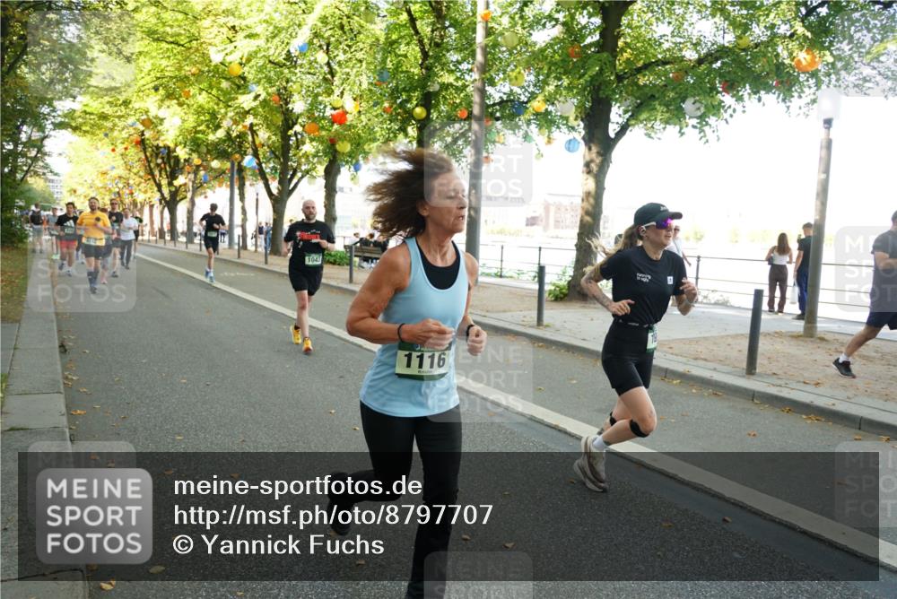 07.09.2025 - BARMER Alsterlauf Yannick Fuchs http://msf.ph/oto/8797707 07.09.2025 11:45:40 Laufen 1043, 1116 meine-sportfotos.de