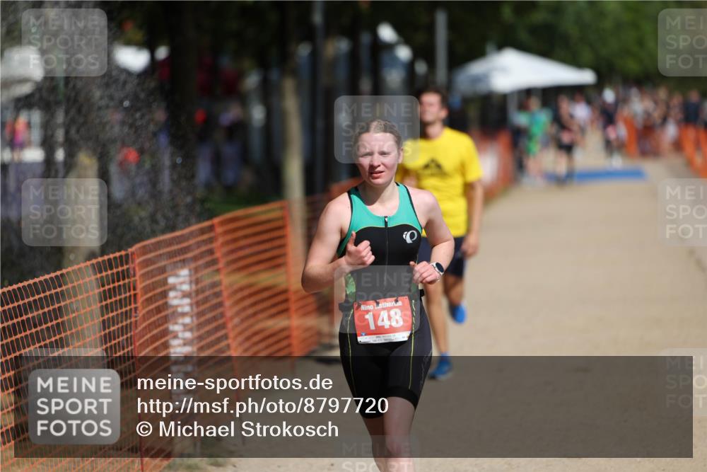07.09.2025 - 19. Norderstedt Triathlon Michael Strokosch http://msf.ph/oto/8797720 07.09.2025 12:23:21 Laufen 148, 228 meine-sportfotos.de