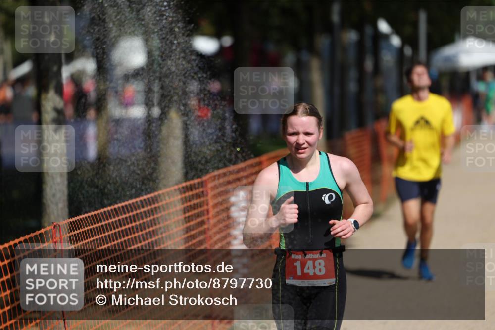 07.09.2025 - 19. Norderstedt Triathlon Michael Strokosch http://msf.ph/oto/8797730 07.09.2025 12:23:21 Laufen 148, 228 meine-sportfotos.de
