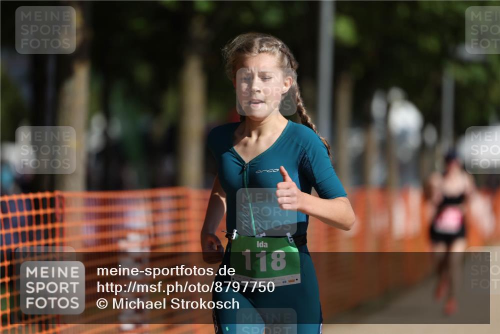 07.09.2025 - 19. Norderstedt Triathlon Michael Strokosch http://msf.ph/oto/8797750 07.09.2025 10:54:05 Laufen 118, 1131 meine-sportfotos.de