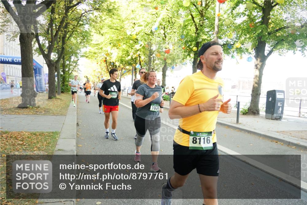 07.09.2025 - BARMER Alsterlauf Yannick Fuchs http://msf.ph/oto/8797761 07.09.2025 11:45:45 Laufen 9097, 1039, 36, 8116 meine-sportfotos.de