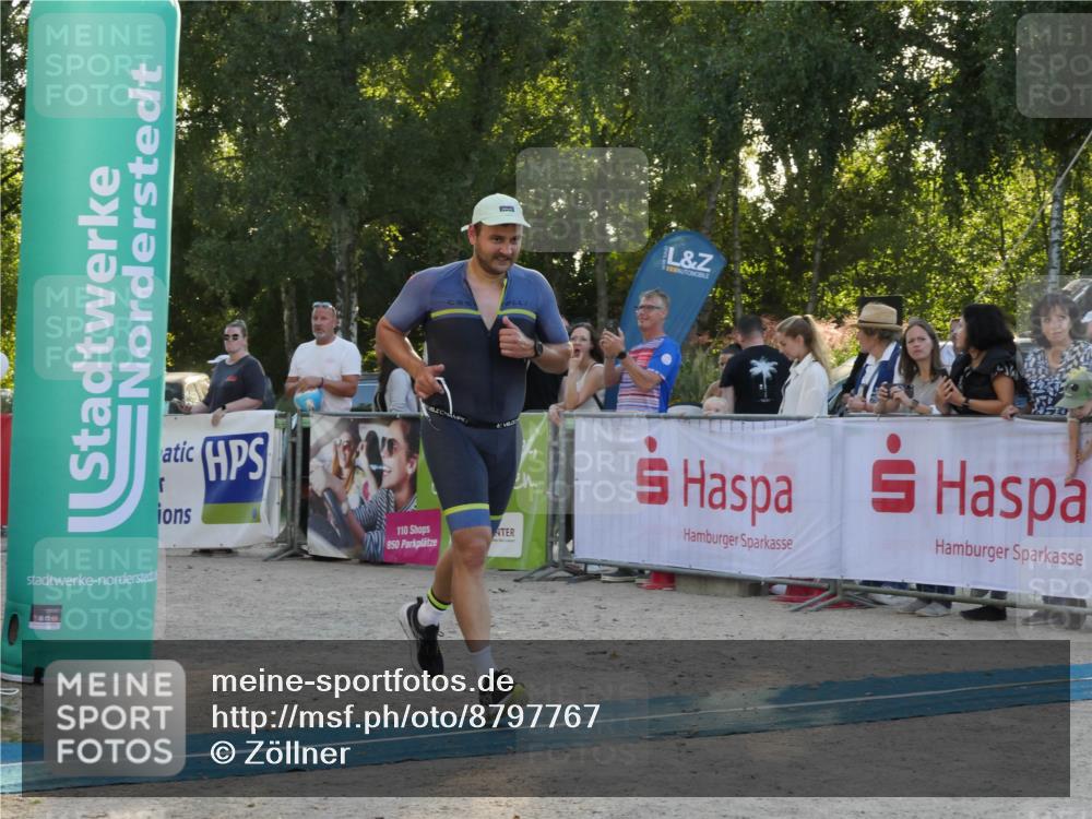 07.09.2025 - 19. Norderstedt Triathlon Zöllner http://msf.ph/oto/8797767 07.09.2025 17:36:12 Ziel 1476 meine-sportfotos.de