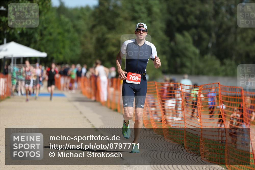 07.09.2025 - 19. Norderstedt Triathlon Michael Strokosch http://msf.ph/oto/8797771 07.09.2025 11:57:11 Laufen 768 meine-sportfotos.de