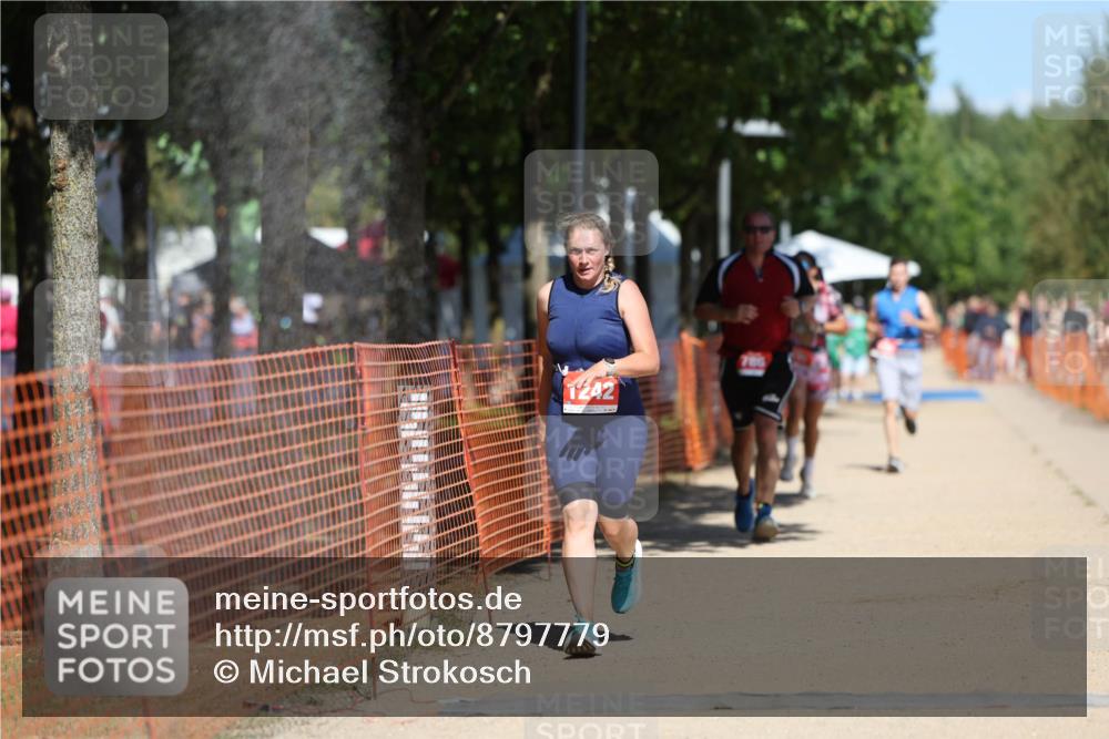 07.09.2025 - 19. Norderstedt Triathlon Michael Strokosch http://msf.ph/oto/8797779 07.09.2025 13:04:47 Laufen 195, 239, 786, 1242, 1295 meine-sportfotos.de