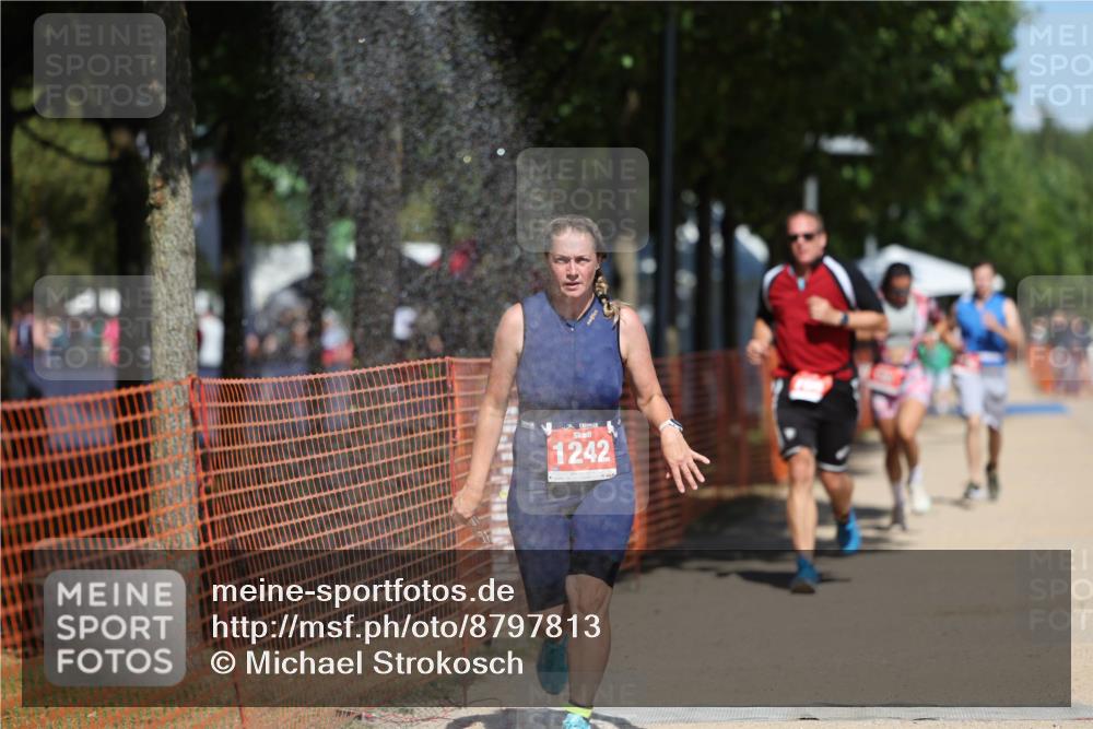 07.09.2025 - 19. Norderstedt Triathlon Michael Strokosch http://msf.ph/oto/8797813 07.09.2025 13:04:48 Laufen 195, 239, 786, 1242, 1295 meine-sportfotos.de