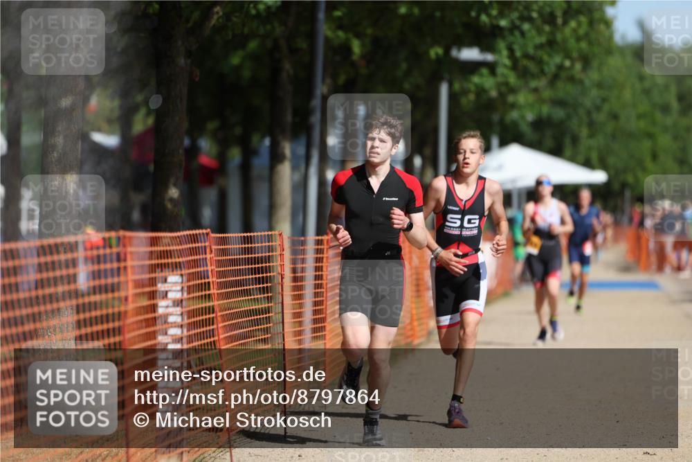 07.09.2025 - 19. Norderstedt Triathlon Michael Strokosch http://msf.ph/oto/8797864 07.09.2025 11:57:19 Laufen 1153, 1162, 1199 meine-sportfotos.de