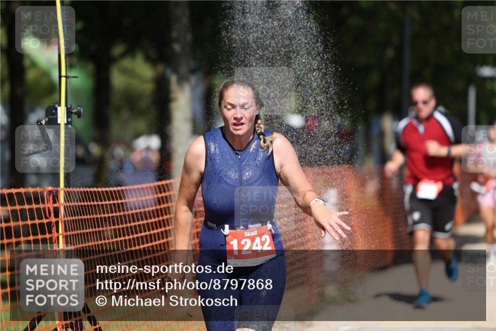 07.09.2025 - 19. Norderstedt Triathlon Michael Strokosch http://msf.ph/oto/8797868 07.09.2025 13:04:50 Laufen 195, 239, 786, 1242, 1295 meine-sportfotos.de